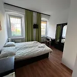 Osrodek Wczasowy Karat Casa de hóspedes 3*