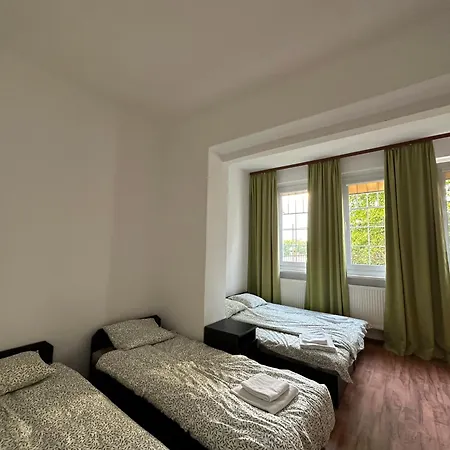 Osrodek Wczasowy Karat Vendégház 3*