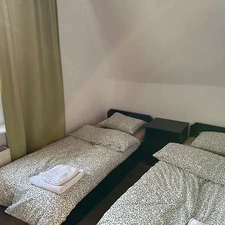 Casa de hóspedes Osrodek Wczasowy Karat 3*