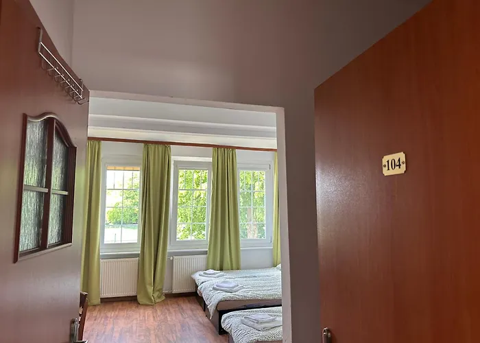 Osrodek Wczasowy Karat Guest house