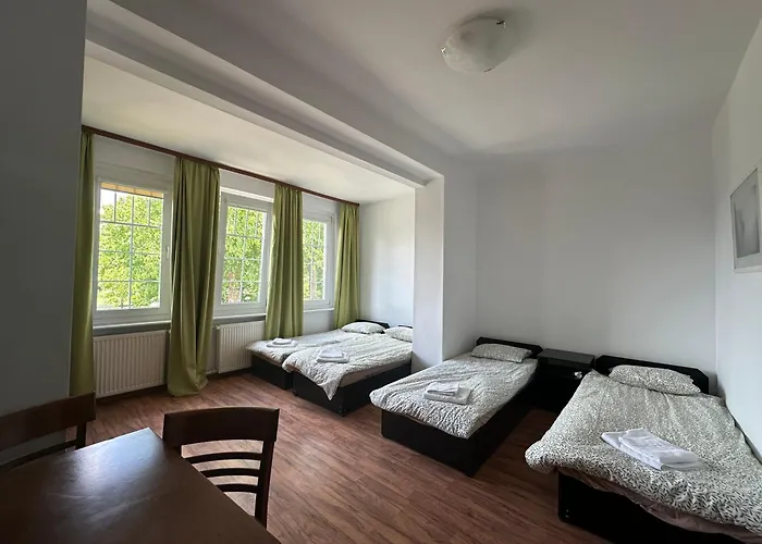 Osrodek Wczasowy Karat Guest house