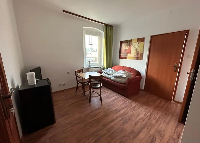 Osrodek Wczasowy Karat Vendégház 3*